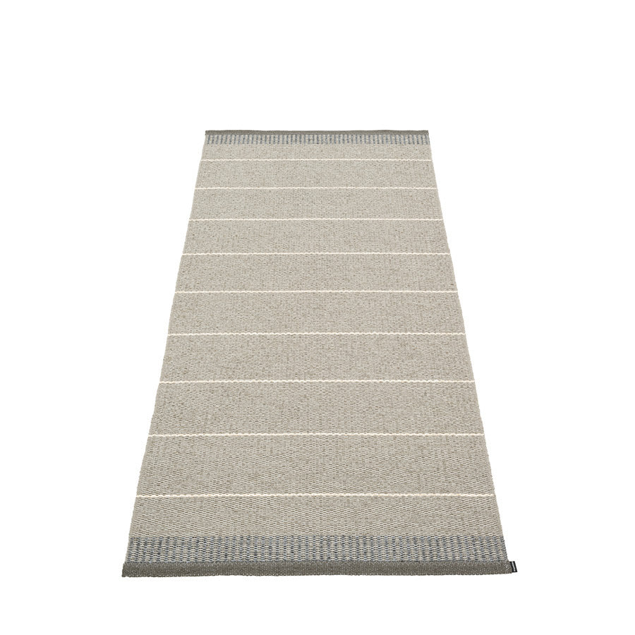 Belle Rug Concrete