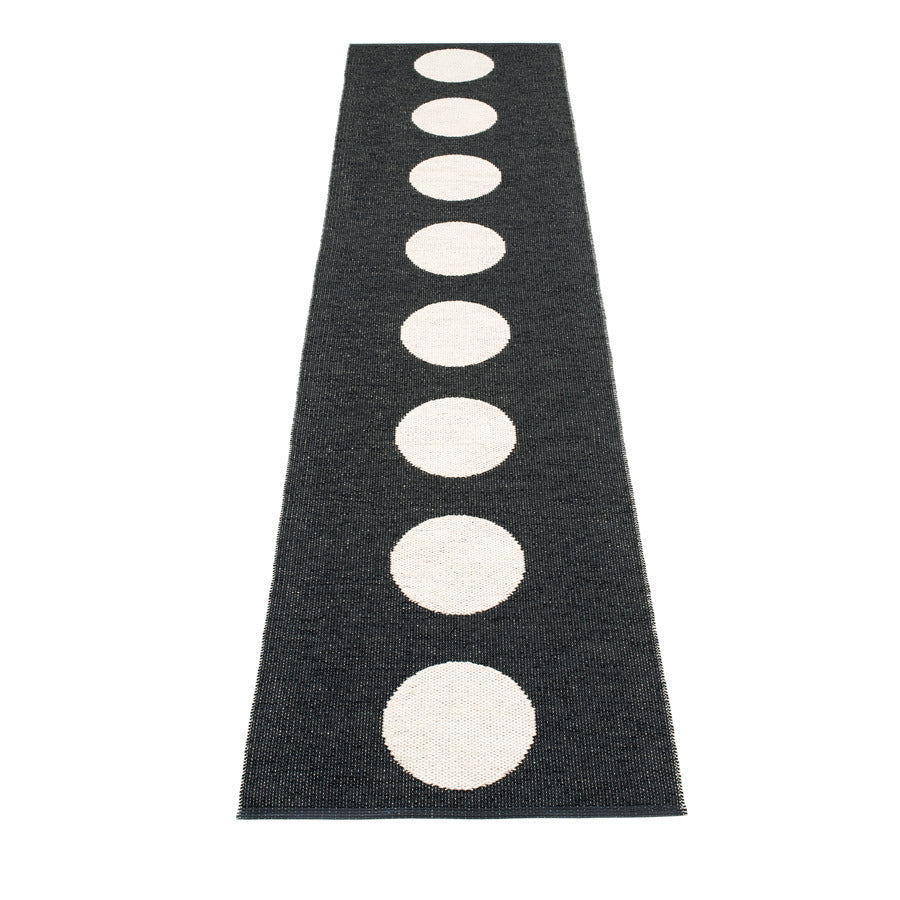 Vera Rug Black