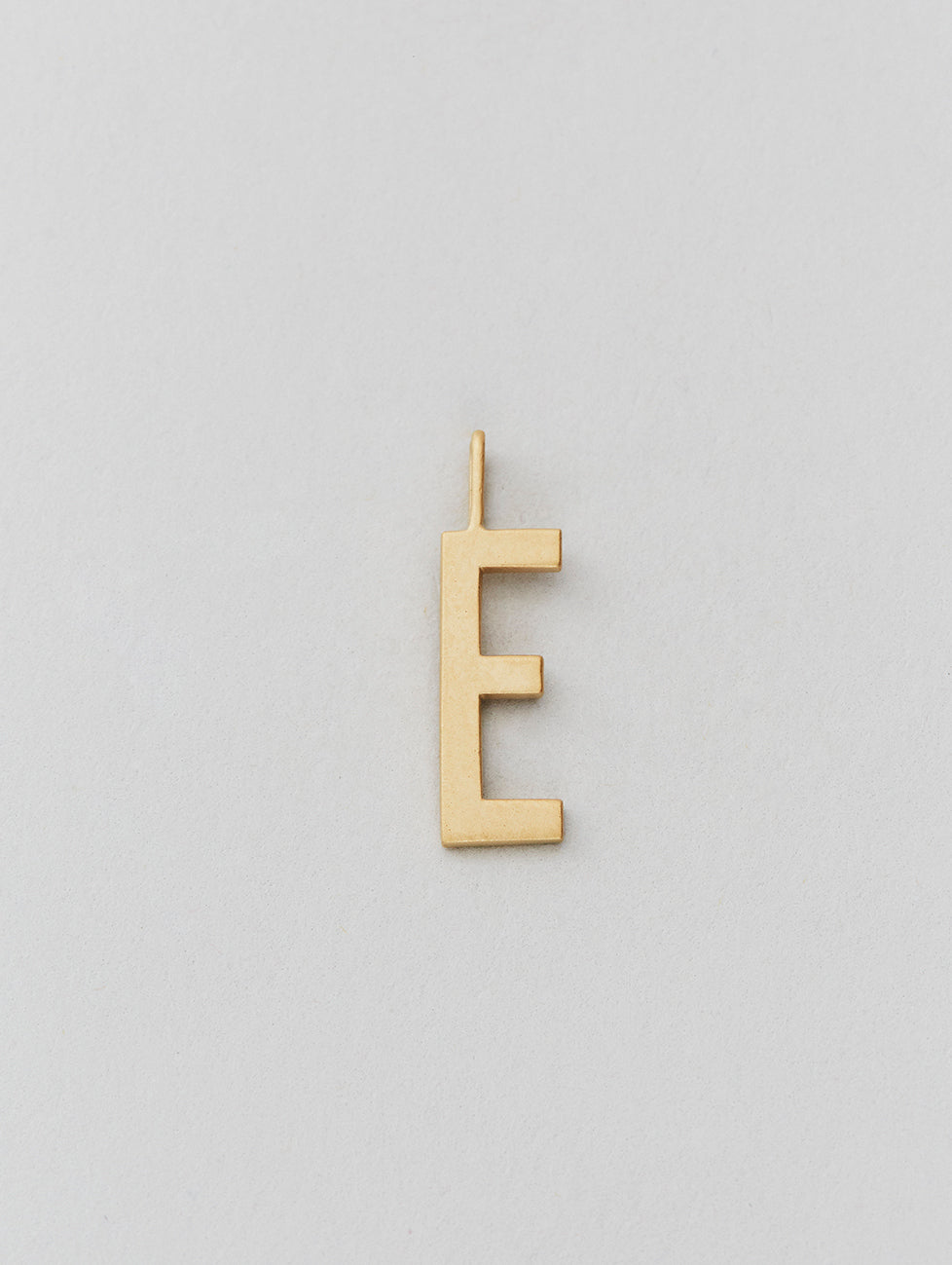 Charm Gold 16mm A-Z