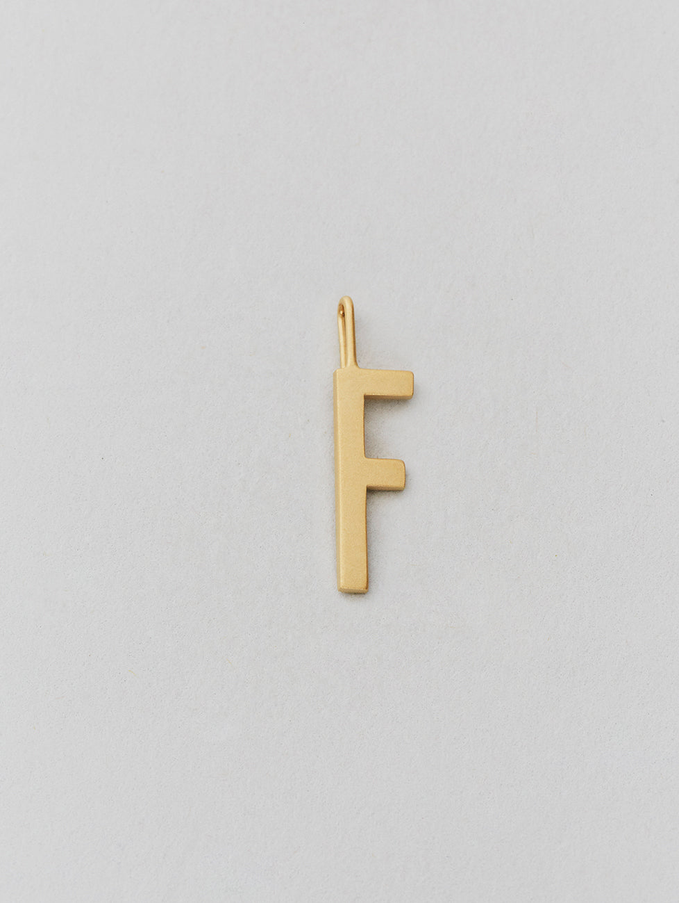 Charm Gold 16mm A-Z