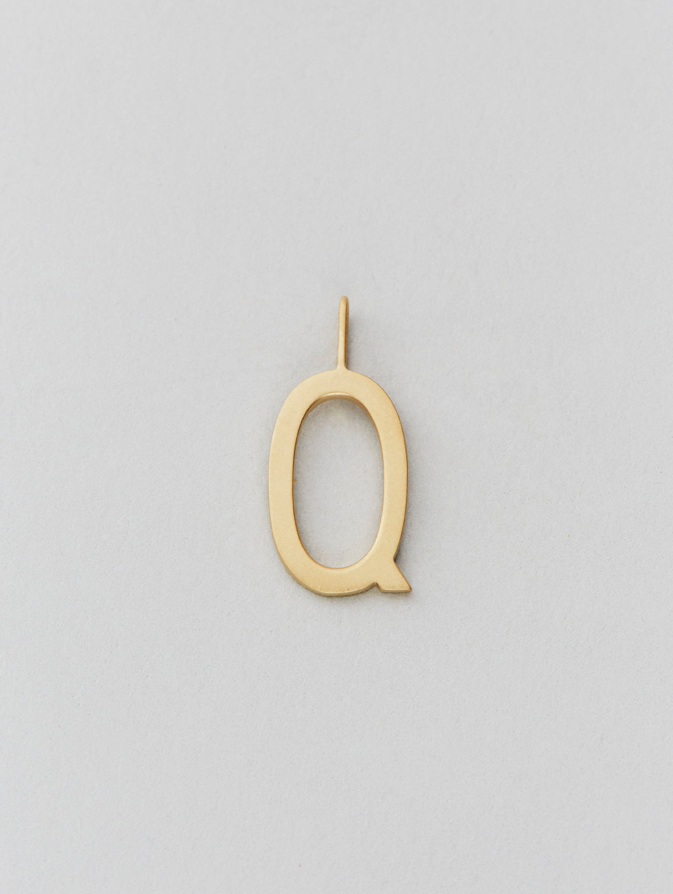 Charm Gold 16mm A-Z