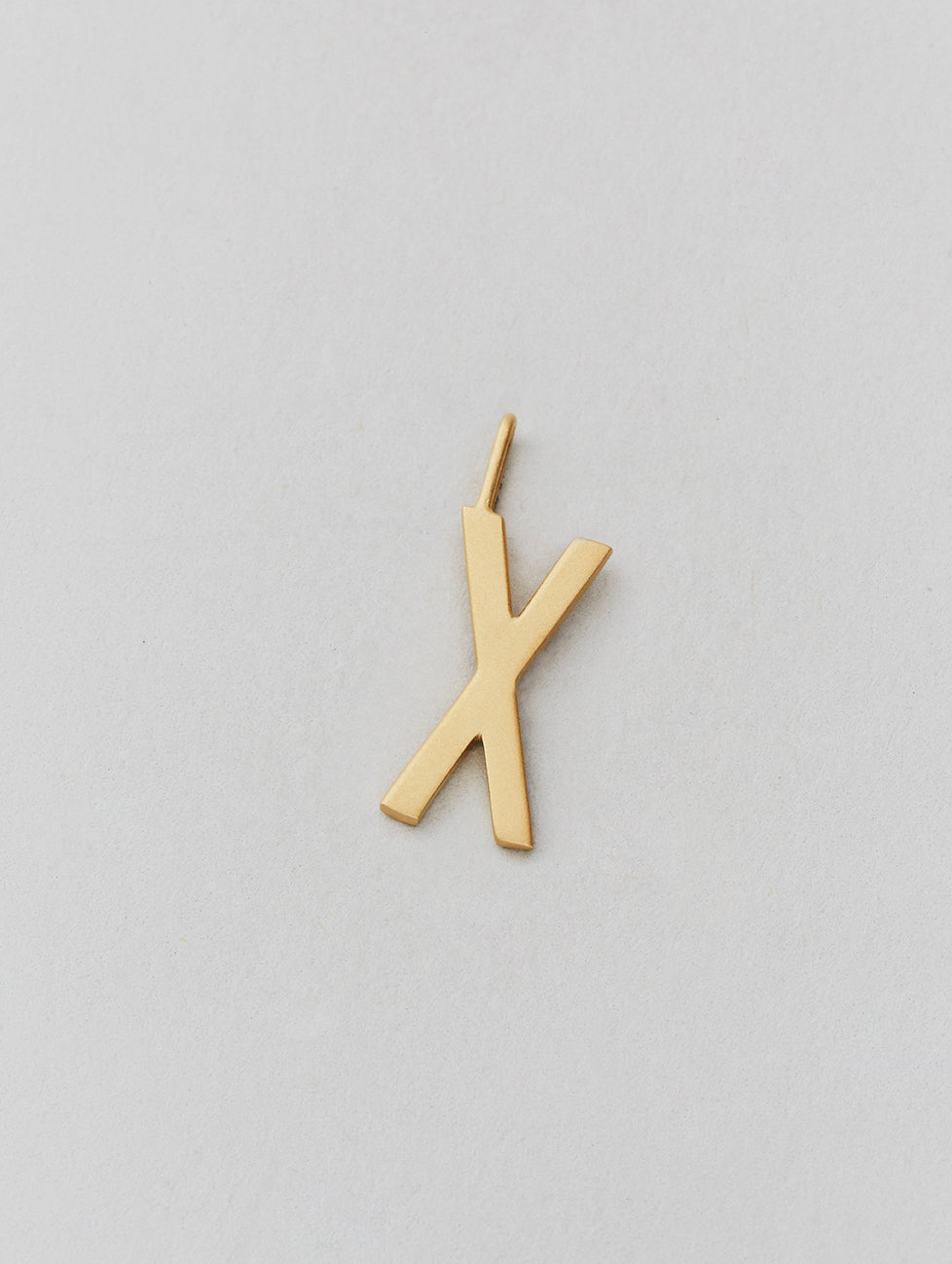 Charm Gold 16mm A-Z