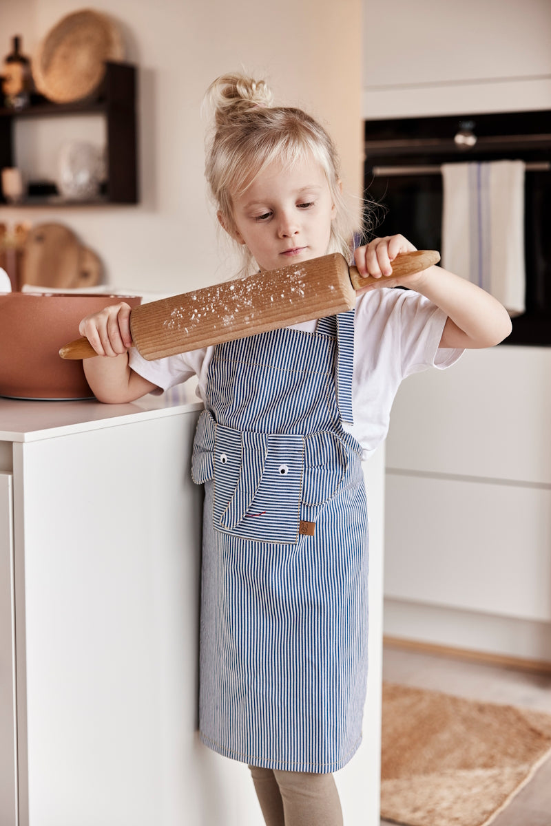 OYOY-striped-denim-elephant-apron