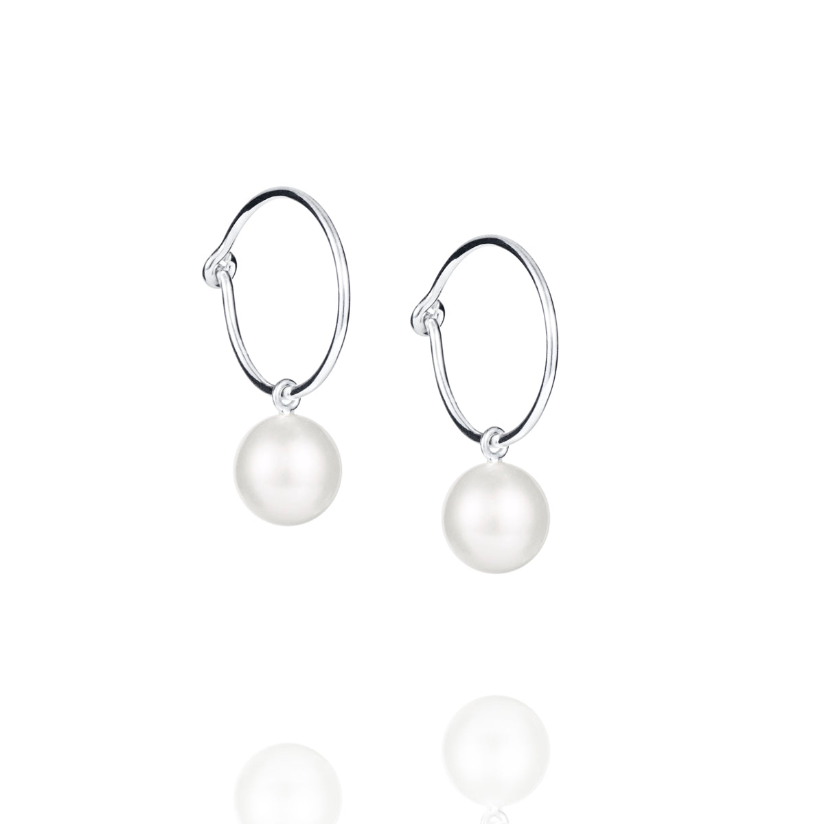 EfvaAttling-pop-pearls-earrings