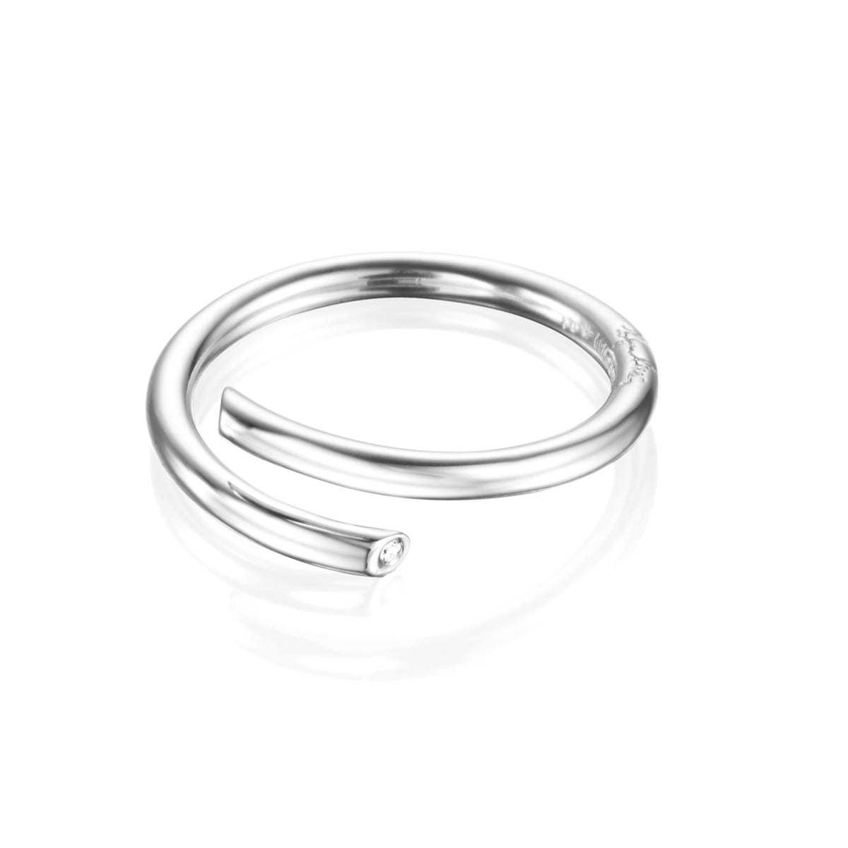 Efva Attling Hug Ring