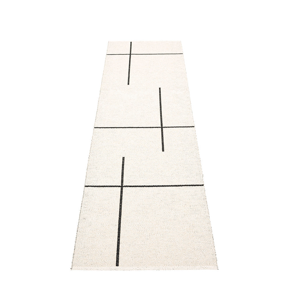 Pappelina Rug Fred Black