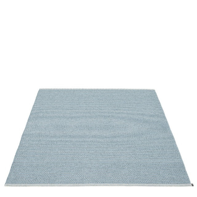 Pappelina-mono-rug-blue-fog140x200