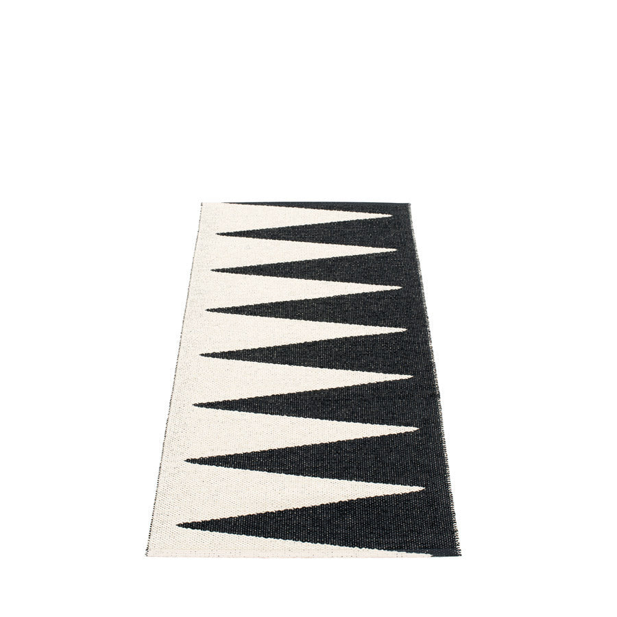 Pappelina_Rug_Vivi_Black