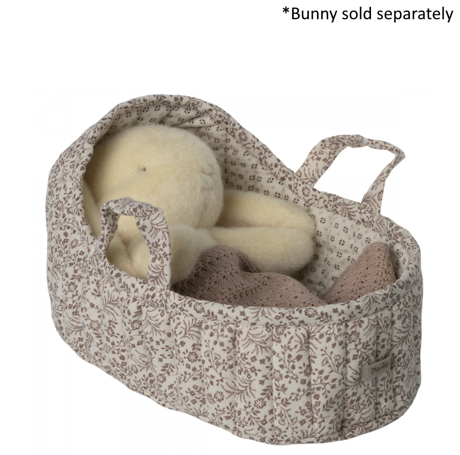 Maileg store carry cot