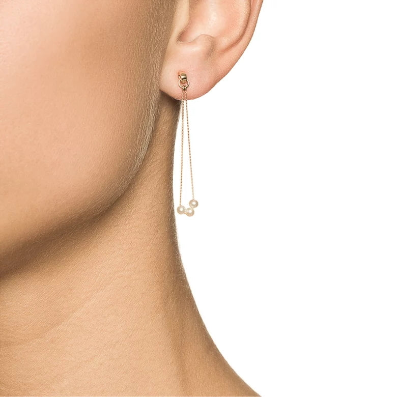 EfvaAttling-my-little-pearl-earrings-gold